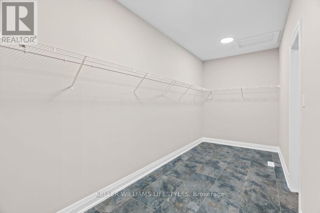 28 Alexander Gate, Lambton Shores, Ontario  N0M 1B0 - Photo 29 - X12994950
