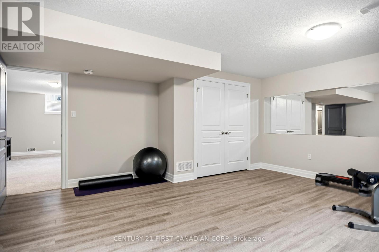 1066 Riverbend Road, London South, Ontario  N6K 4Z3 - Photo 30 - X12994968