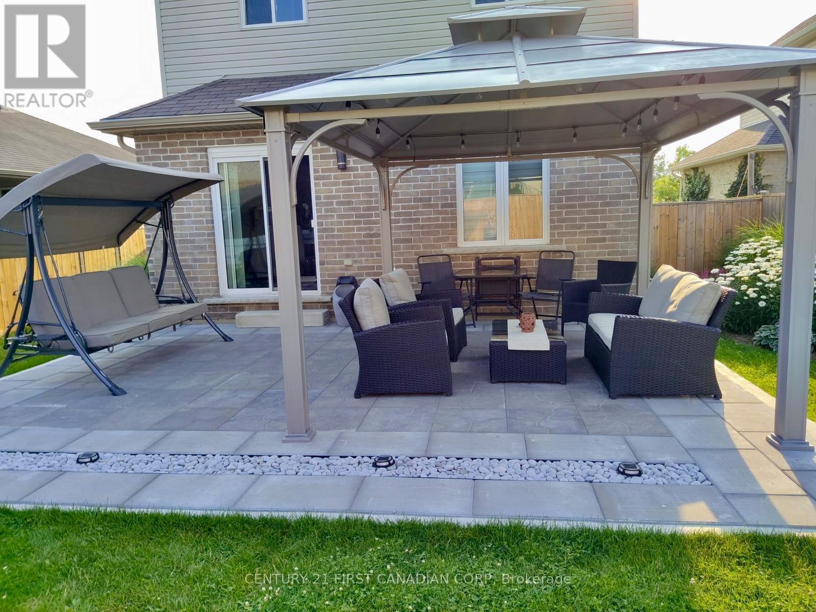 9 Barrett Crescent, St. Thomas, Ontario  N5R 6M1 - Photo 24 - X12994998