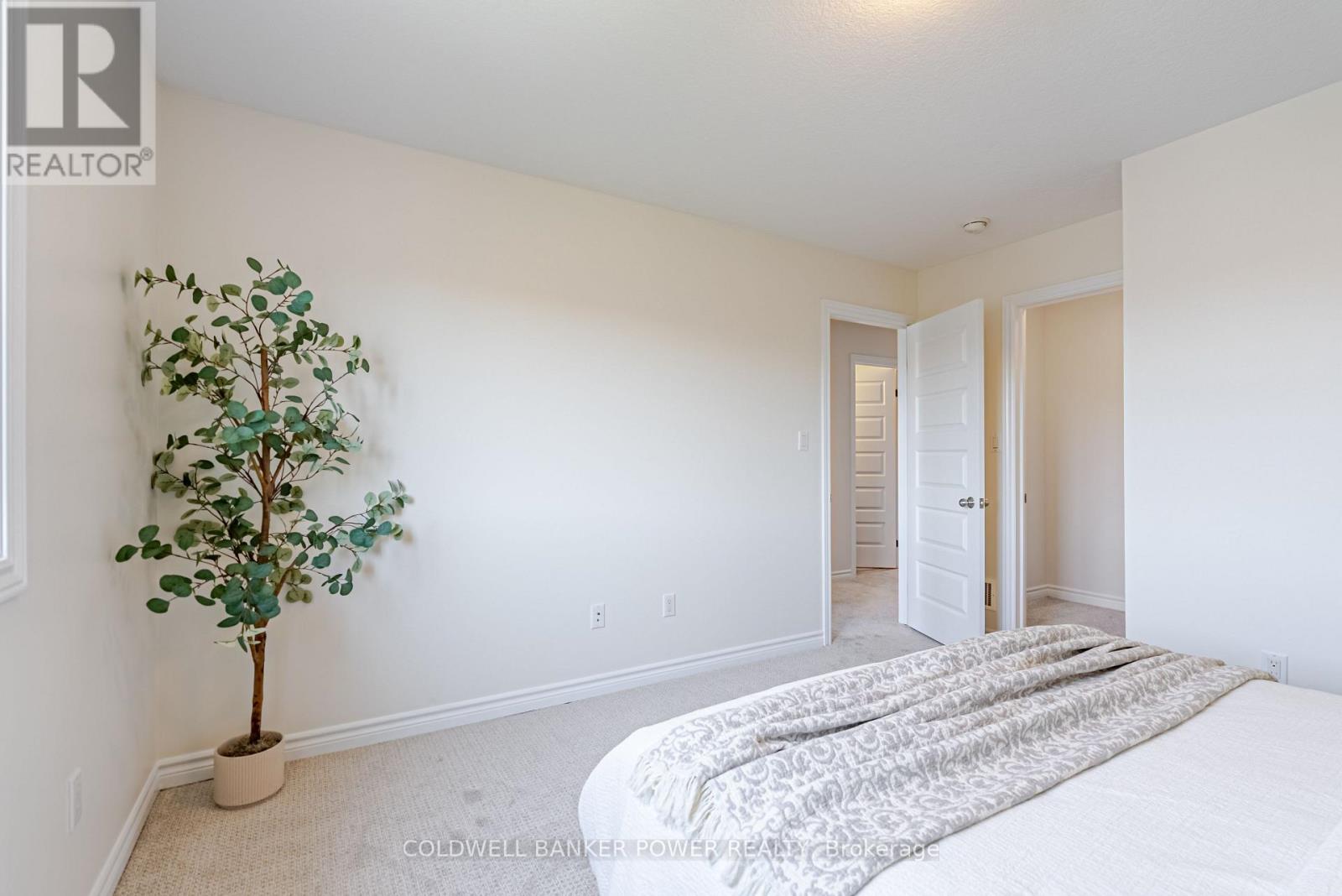 429 Bourdeau Road, London East, Ontario  N5W 0A3 - Photo 29 - X12995068