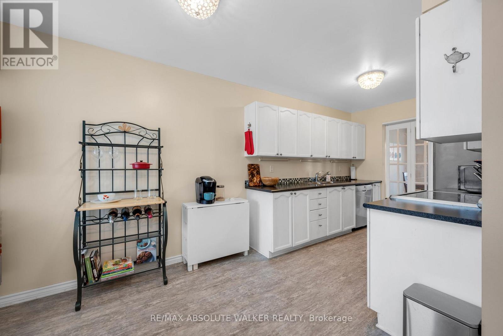 38 Beacon Way, Ottawa, Ontario  K2K 2R3 - Photo 11 - X12994960