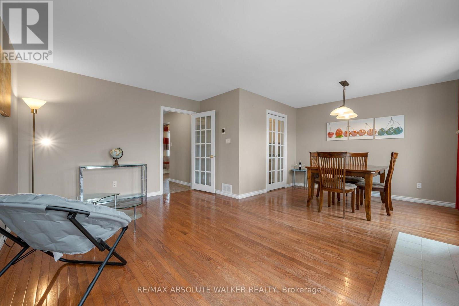 38 Beacon Way, Ottawa, Ontario  K2K 2R3 - Photo 7 - X12994960