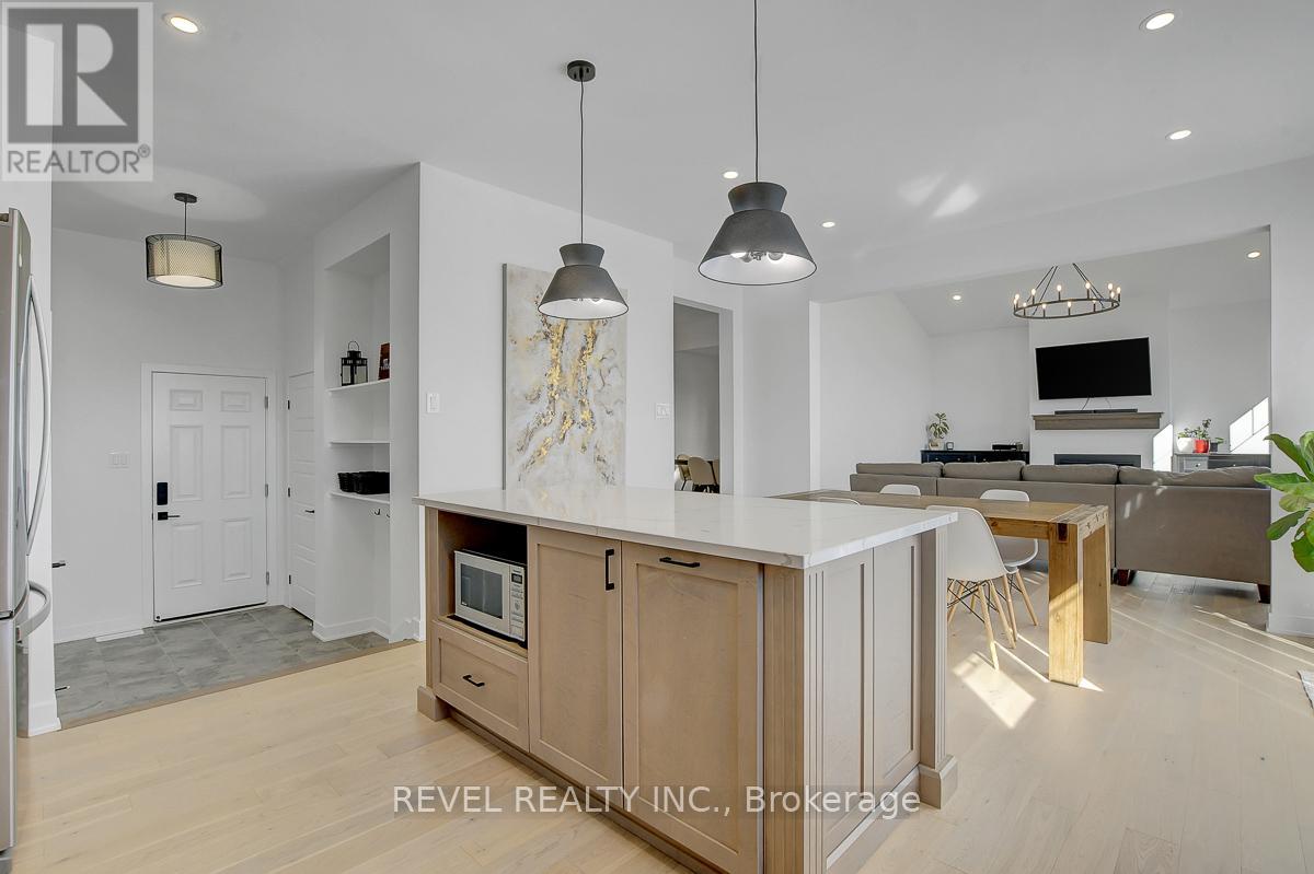 1022 Showman Street, Ottawa, Ontario  K0A 2Z0 - Photo 18 - X12995006