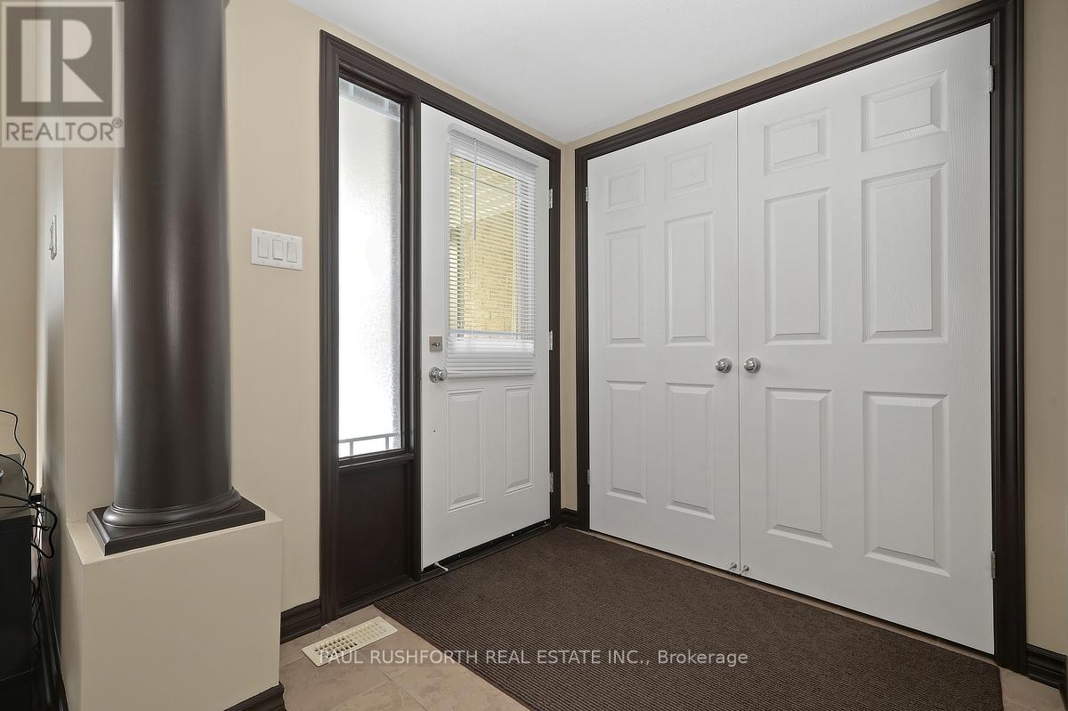 310 Sarabella Street, Ottawa, Ontario  K4A 0A3 - Photo 4 - X12995092