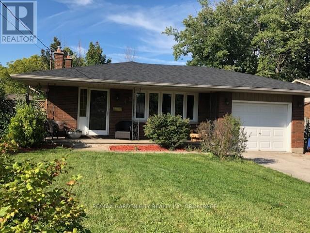 UPPER - 43 DUNVEGAN ROAD, St. Catharines, Ontario