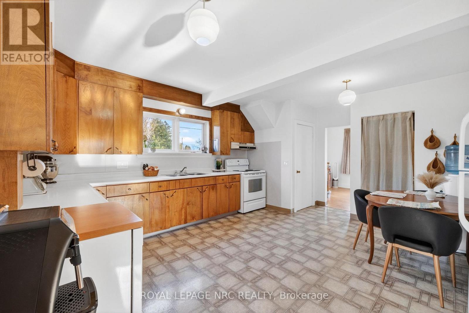 60818 Regional Rd 27 Road, Wainfleet, Ontario  L3B 5N6 - Photo 5 - X12995084