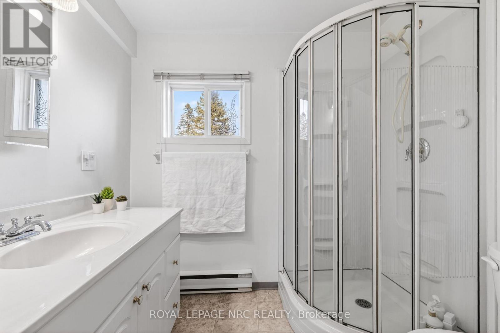 60818 Regional Rd 27 Road, Wainfleet, Ontario  L3B 5N6 - Photo 8 - X12995084