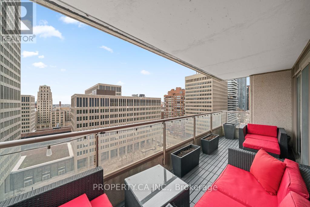 1503 - 909 Bay Street, Toronto, Ontario  M5S 3G2 - Photo 13 - C12994914