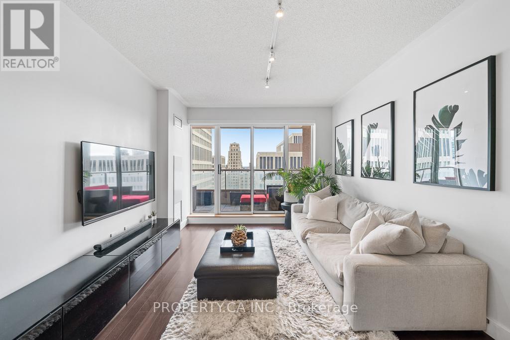 1503 - 909 Bay Street, Toronto, Ontario  M5S 3G2 - Photo 9 - C12994914