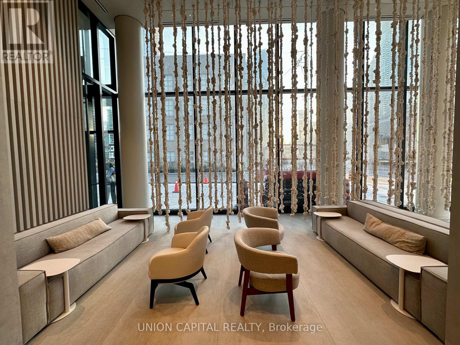 7003 - 55 Cooper Street, Toronto, Ontario  M5E 0G1 - Photo 11 - C12994916