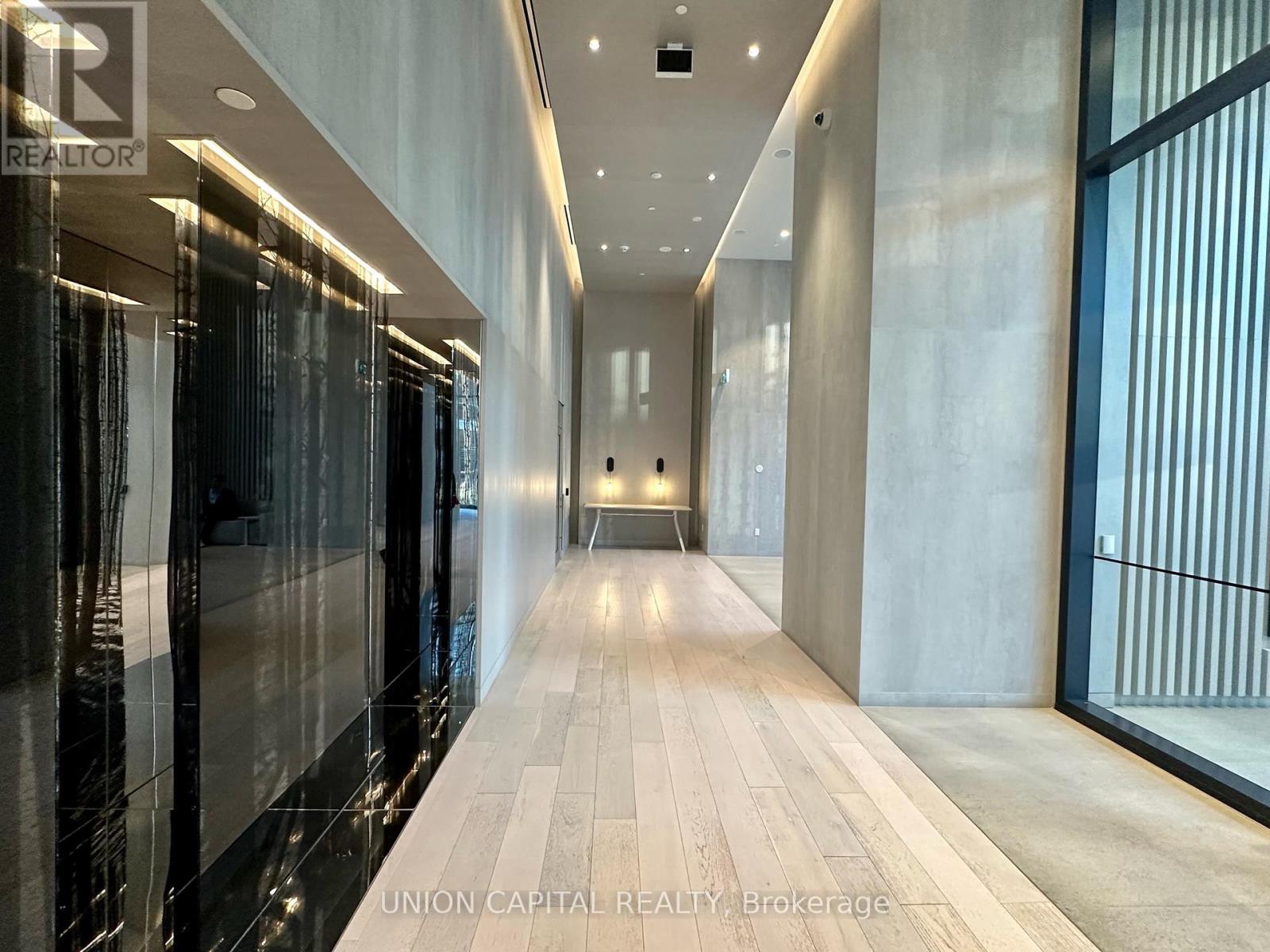 7003 - 55 Cooper Street, Toronto, Ontario  M5E 0G1 - Photo 12 - C12994916