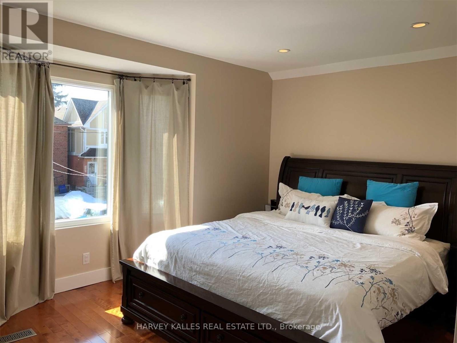 148 Roslin Avenue, Toronto, Ontario  M4N 1Z4 - Photo 12 - C12994996