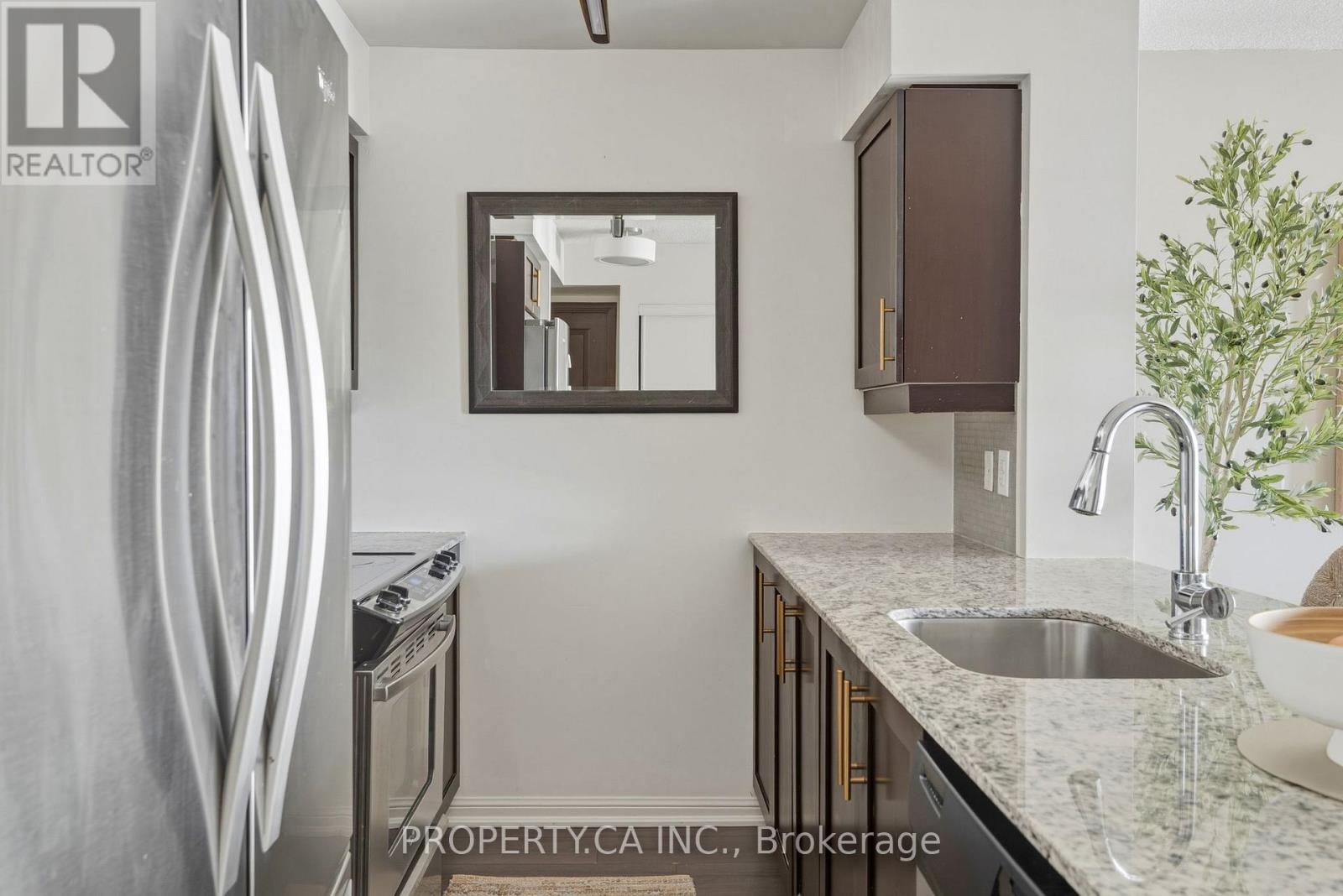 1604 - 35 Bastion Street, Toronto, Ontario  M5V 0C2 - Photo 5 - C12995008