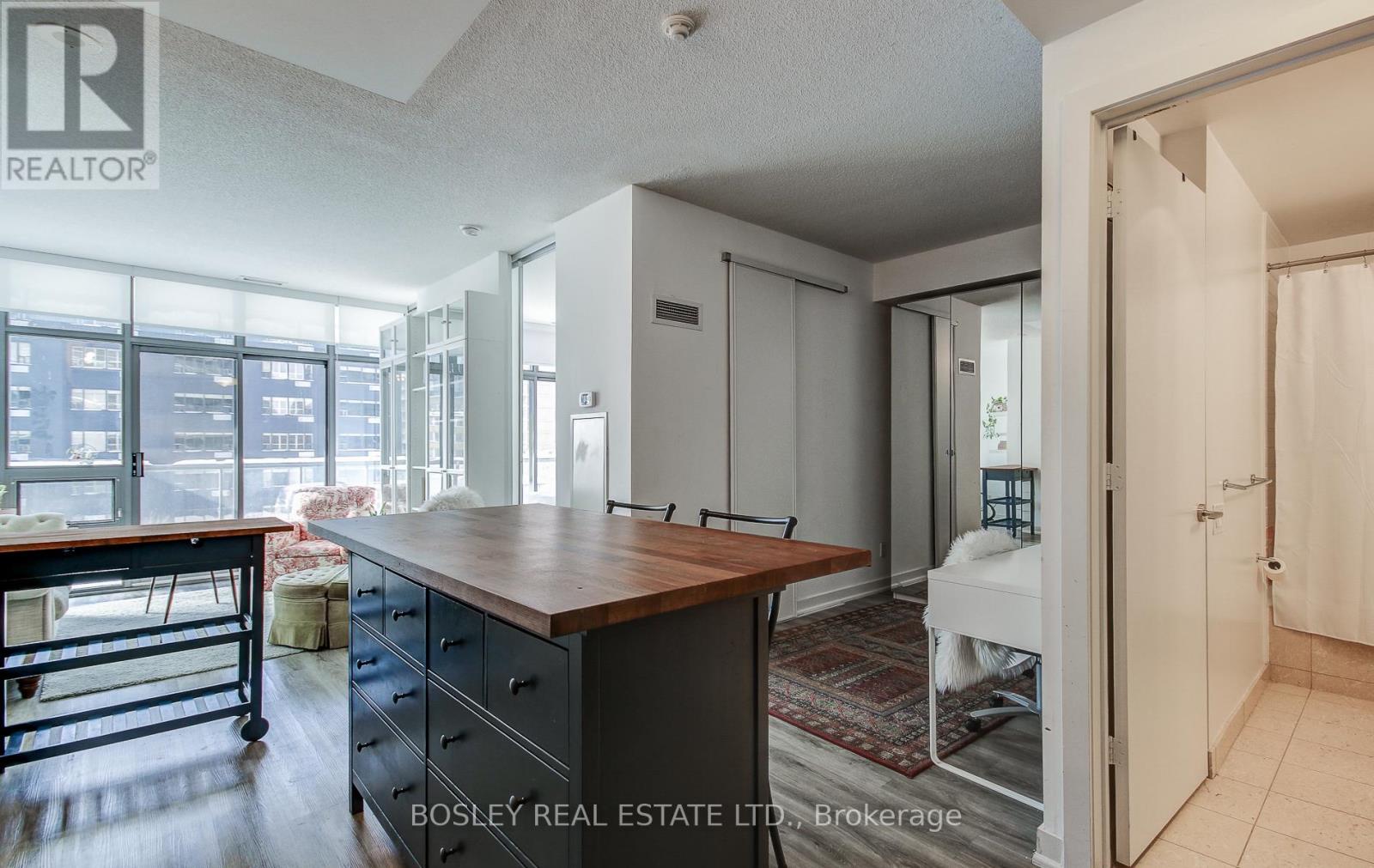 608 - 33 Charles Street E, Toronto, Ontario  M4Y 0A2 - Photo 20 - C12995070