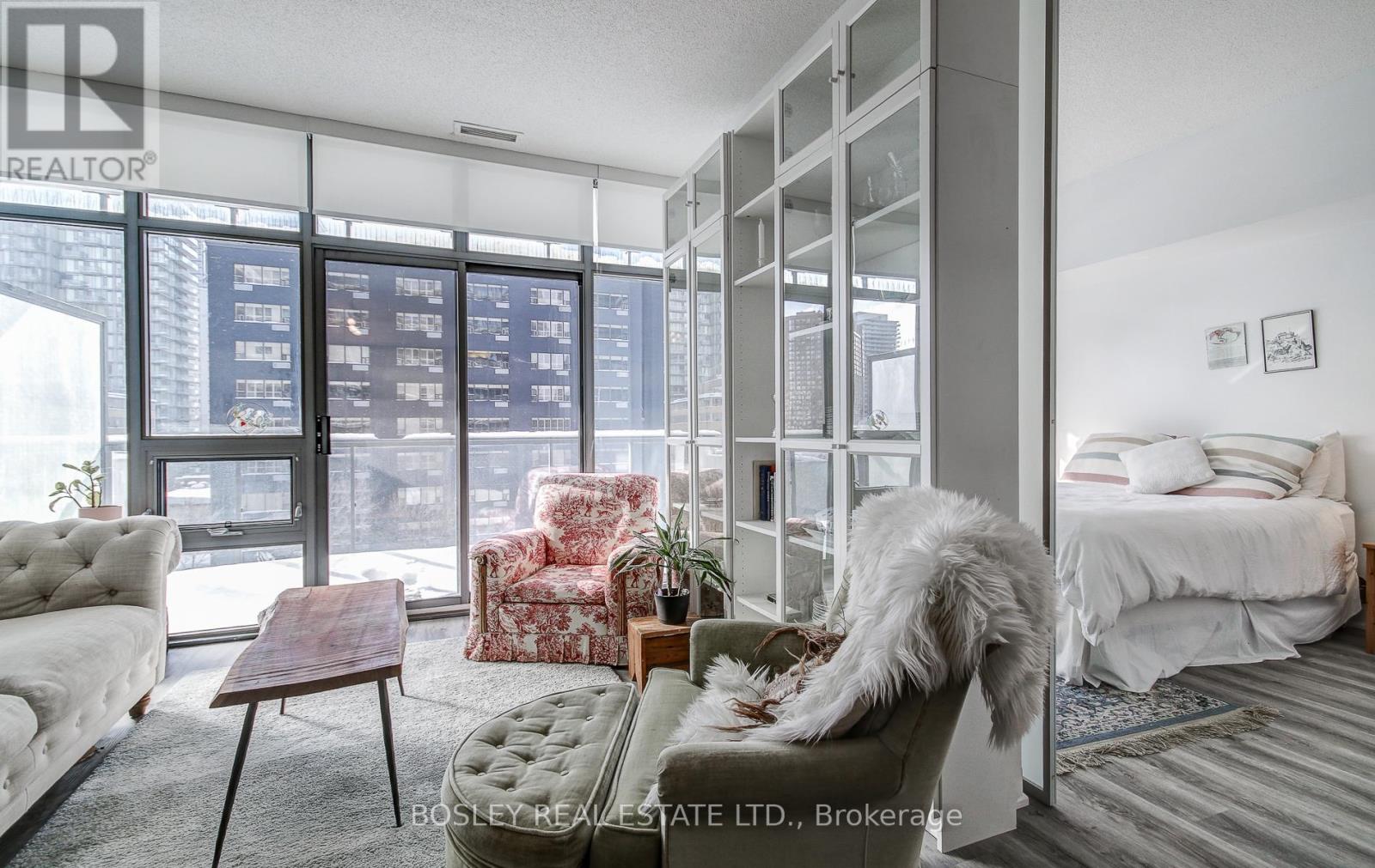 608 - 33 Charles Street E, Toronto, Ontario  M4Y 0A2 - Photo 37 - C12995070