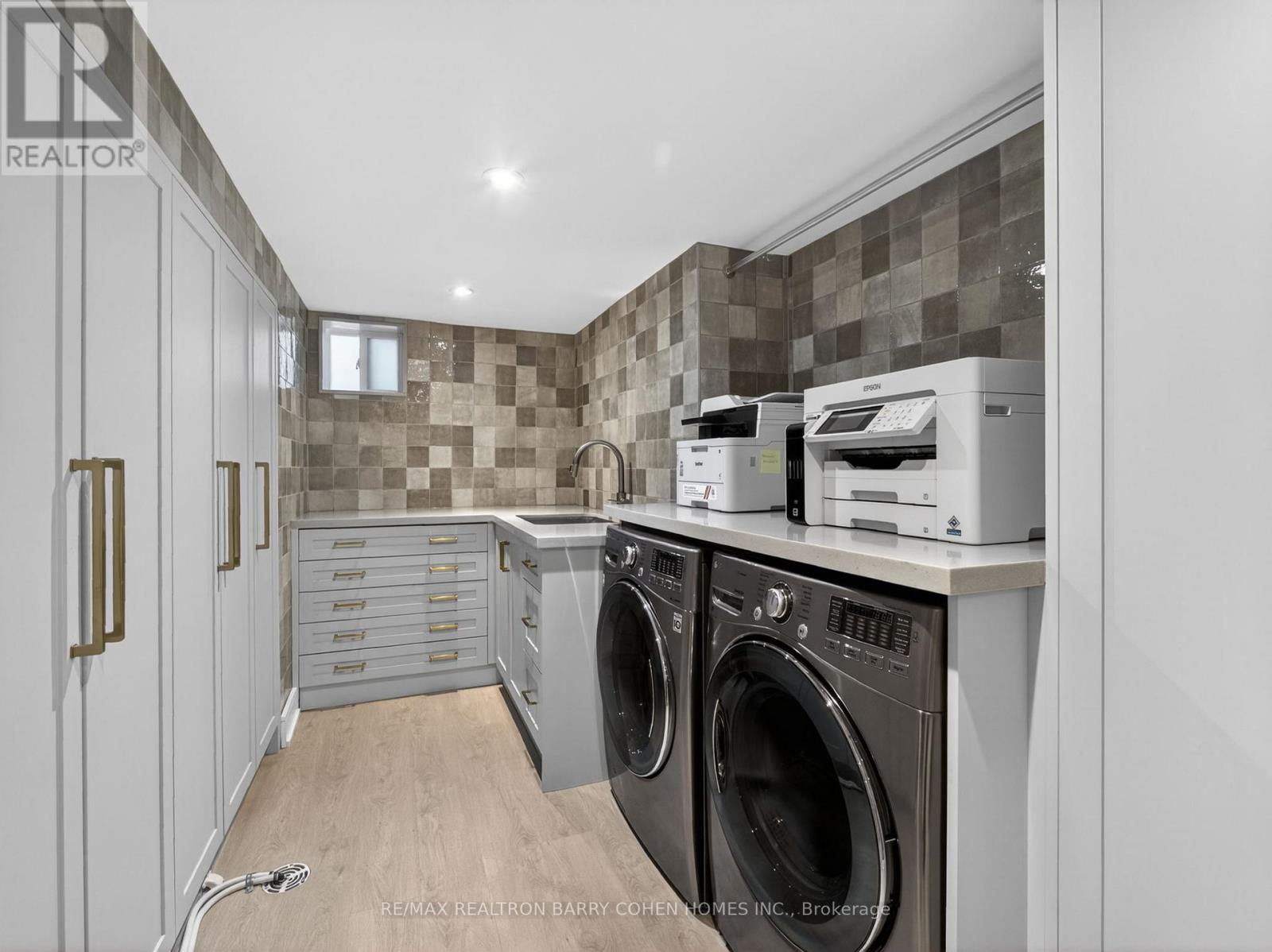 130 Mona Drive, Toronto, Ontario  M5N 2R6 - Photo 28 - C12995098