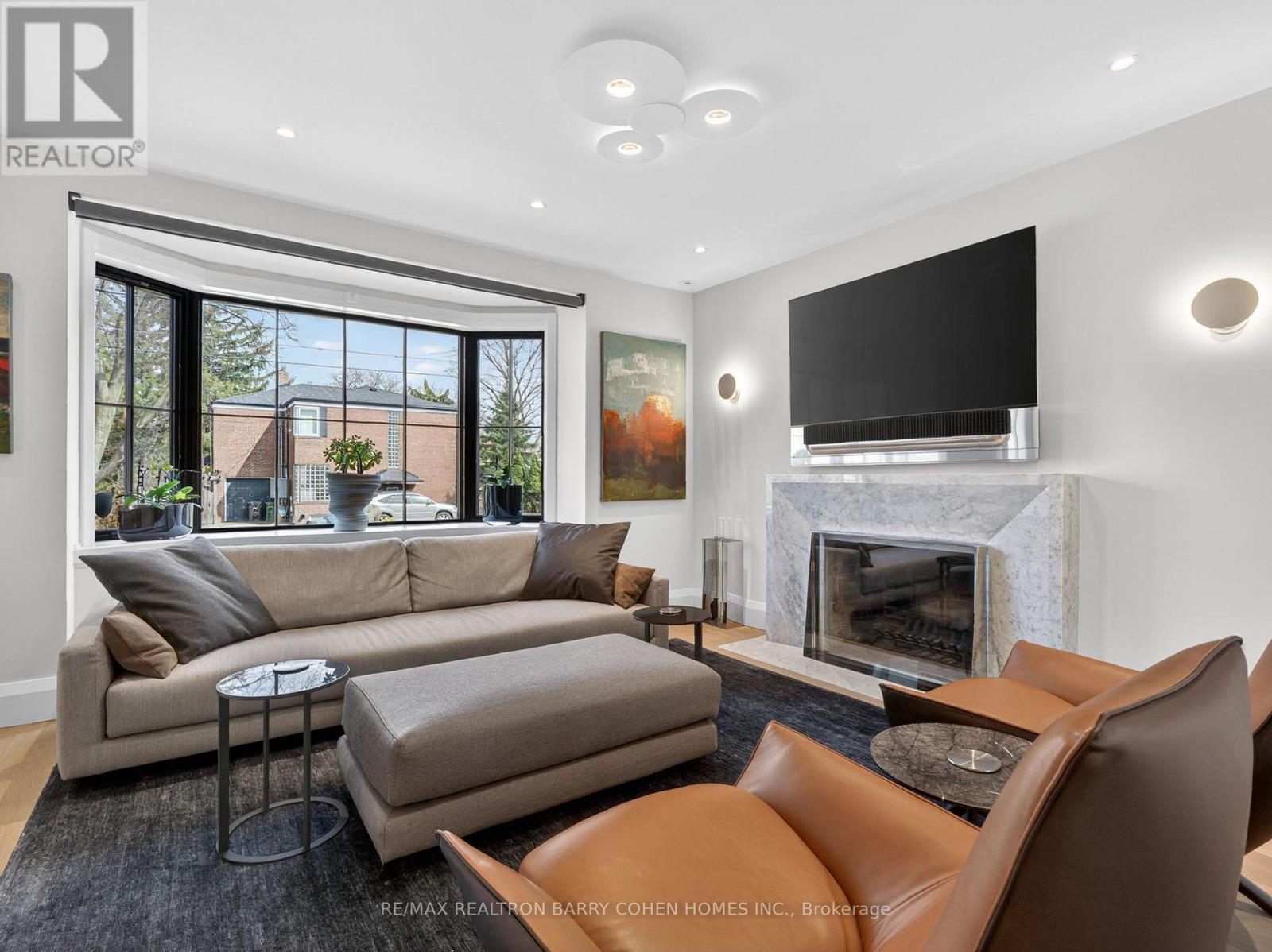 130 Mona Drive, Toronto, Ontario  M5N 2R6 - Photo 6 - C12995098