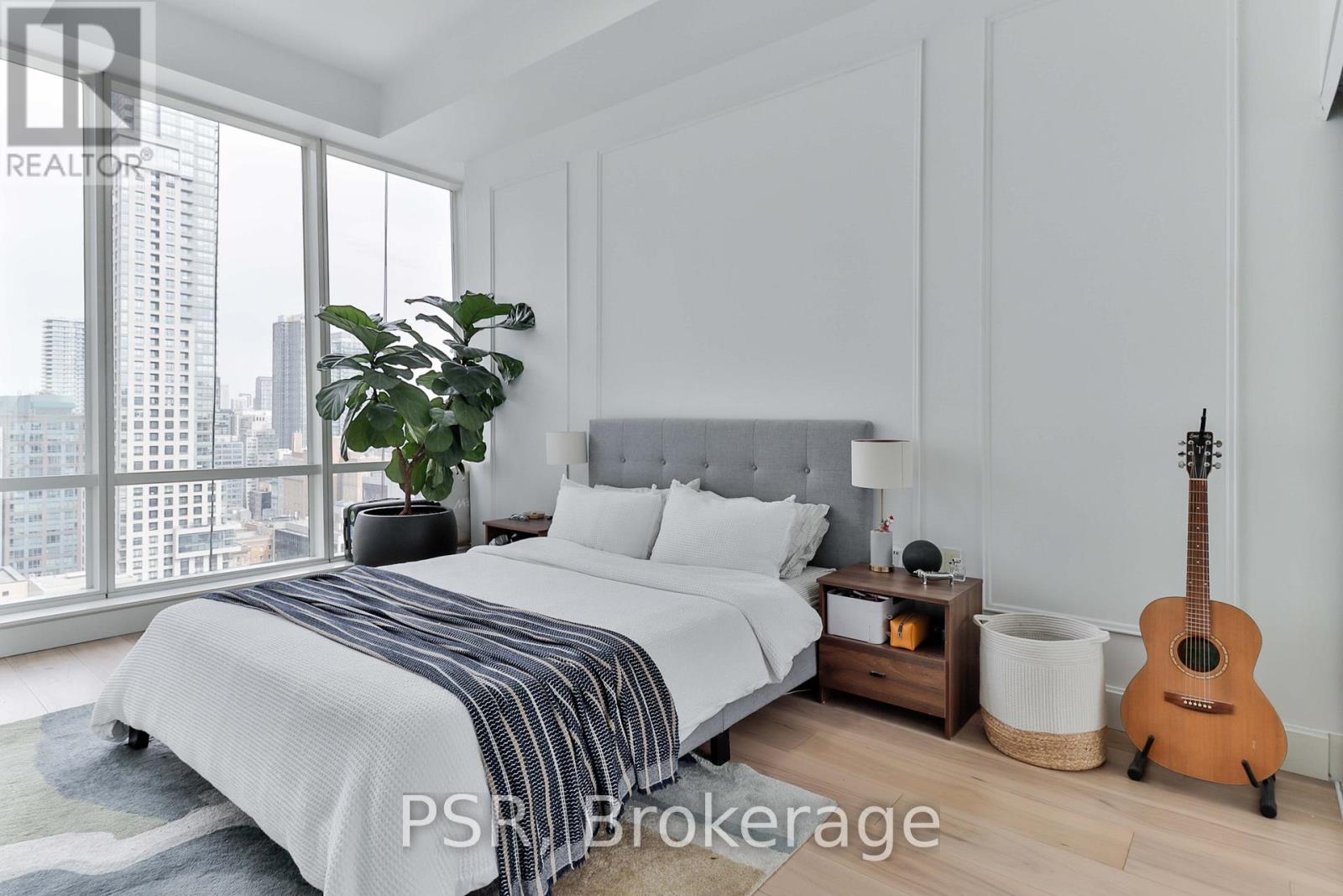 2806 - 8 The Esplanade Street, Toronto, Ontario  M5E 0A6 - Photo 17 - C12995104