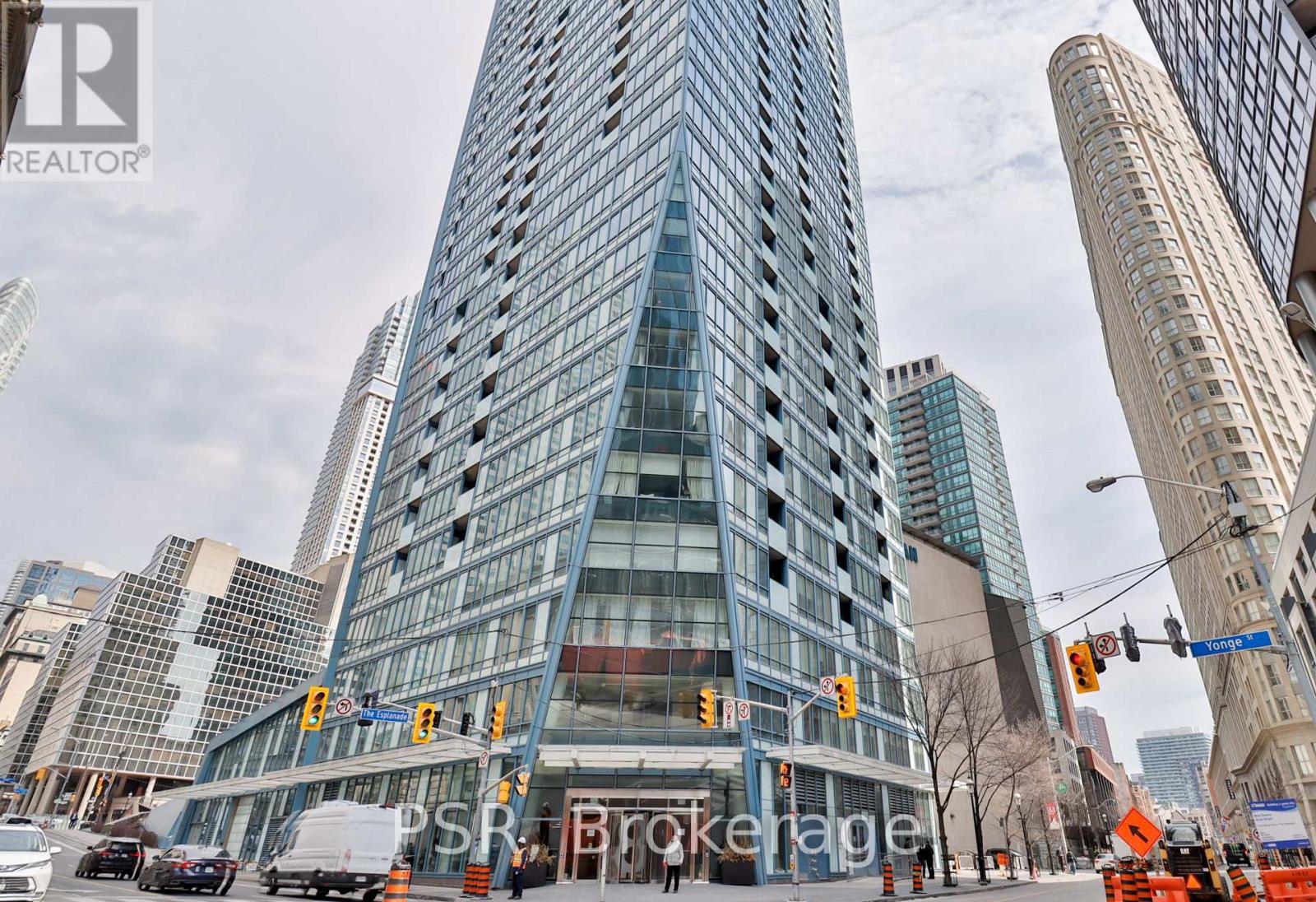 2806 - 8 The Esplanade Street, Toronto, Ontario  M5E 0A6 - Photo 23 - C12995104