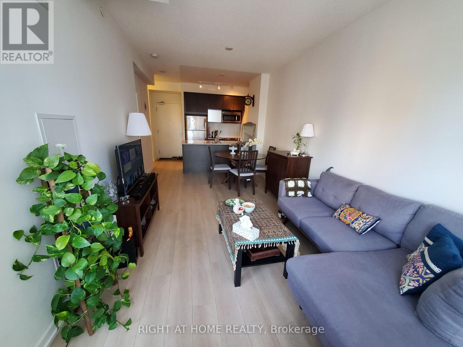 319 - 62 Forest Manor Road, Toronto, Ontario  M2J 0B6 - Photo 2 - C12995118