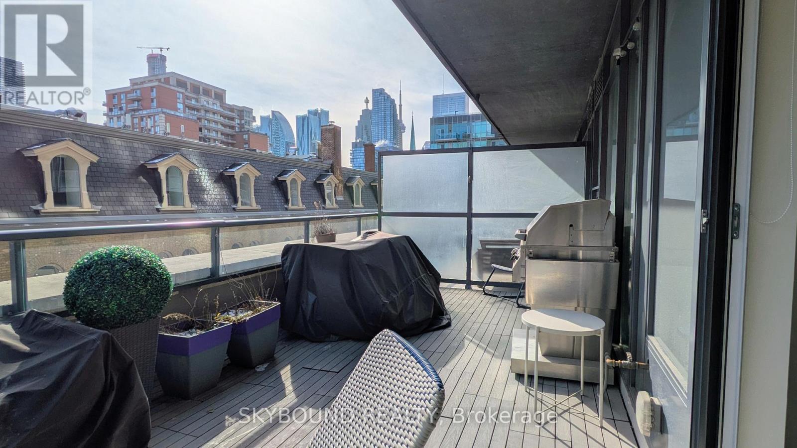 306 - 105 George Street, Toronto, Ontario  M5A 0L4 - Photo 17 - C12995168