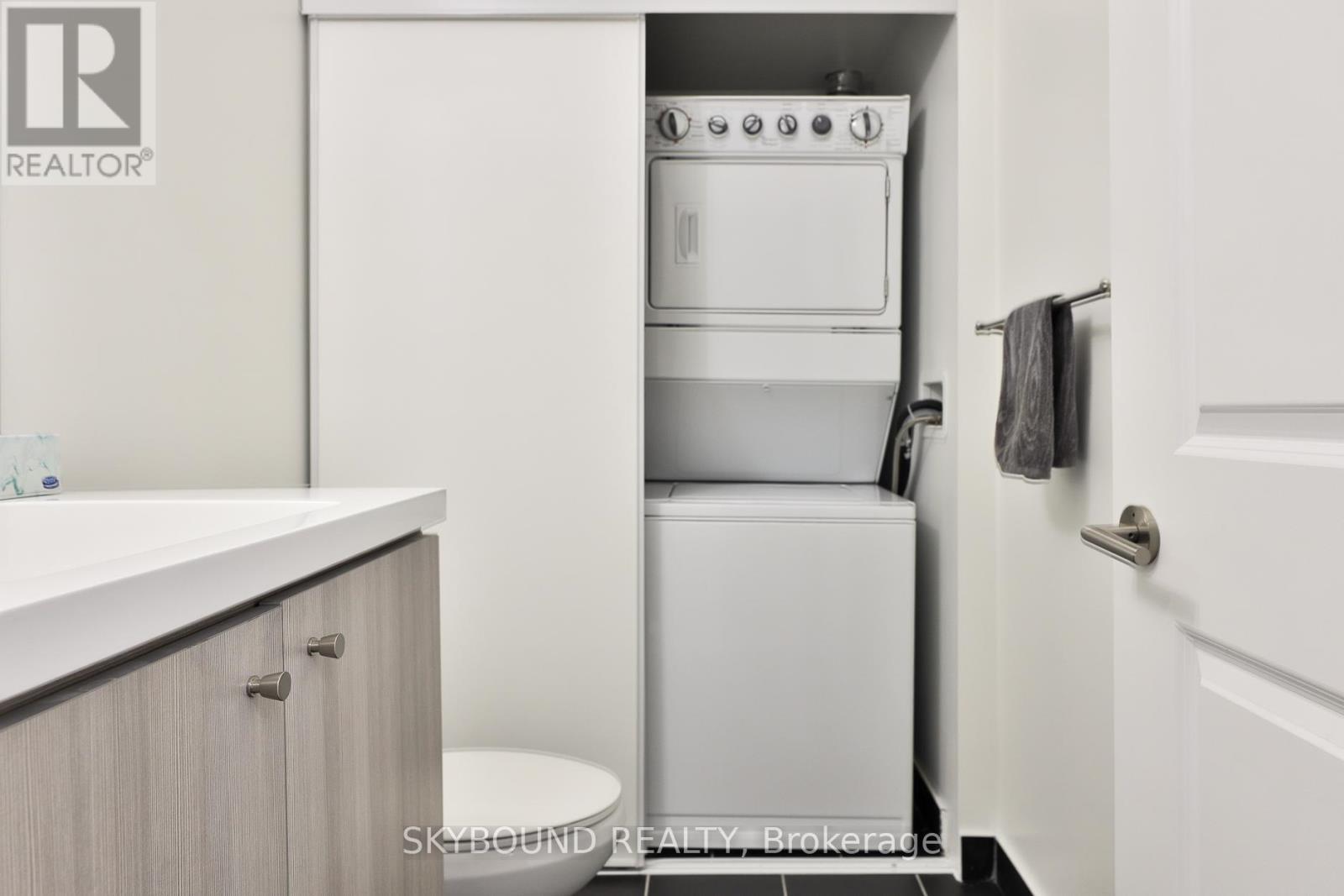 306 - 105 George Street, Toronto, Ontario  M5A 0L4 - Photo 37 - C12995168