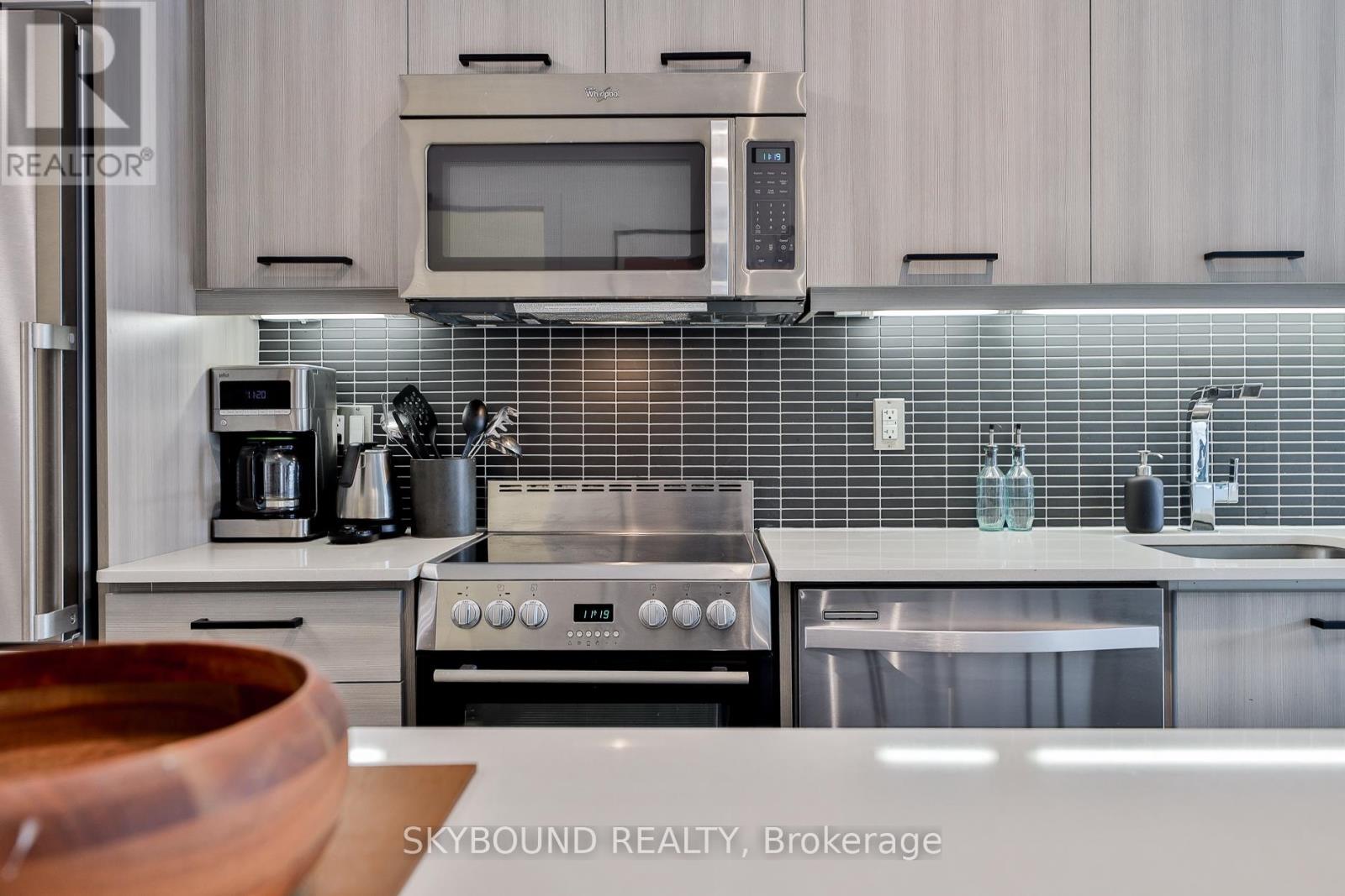 306 - 105 George Street, Toronto, Ontario  M5A 0L4 - Photo 9 - C12995168