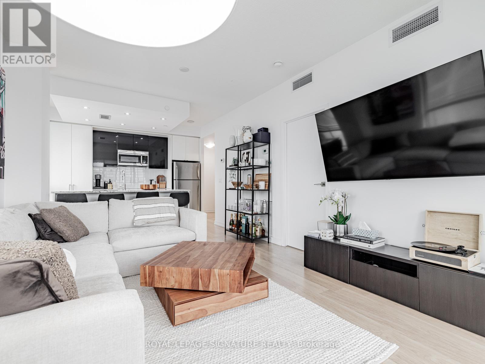 1520 - 98 Lillian Street, Toronto, Ontario  M4S 0A5 - Photo 11 - C12995174