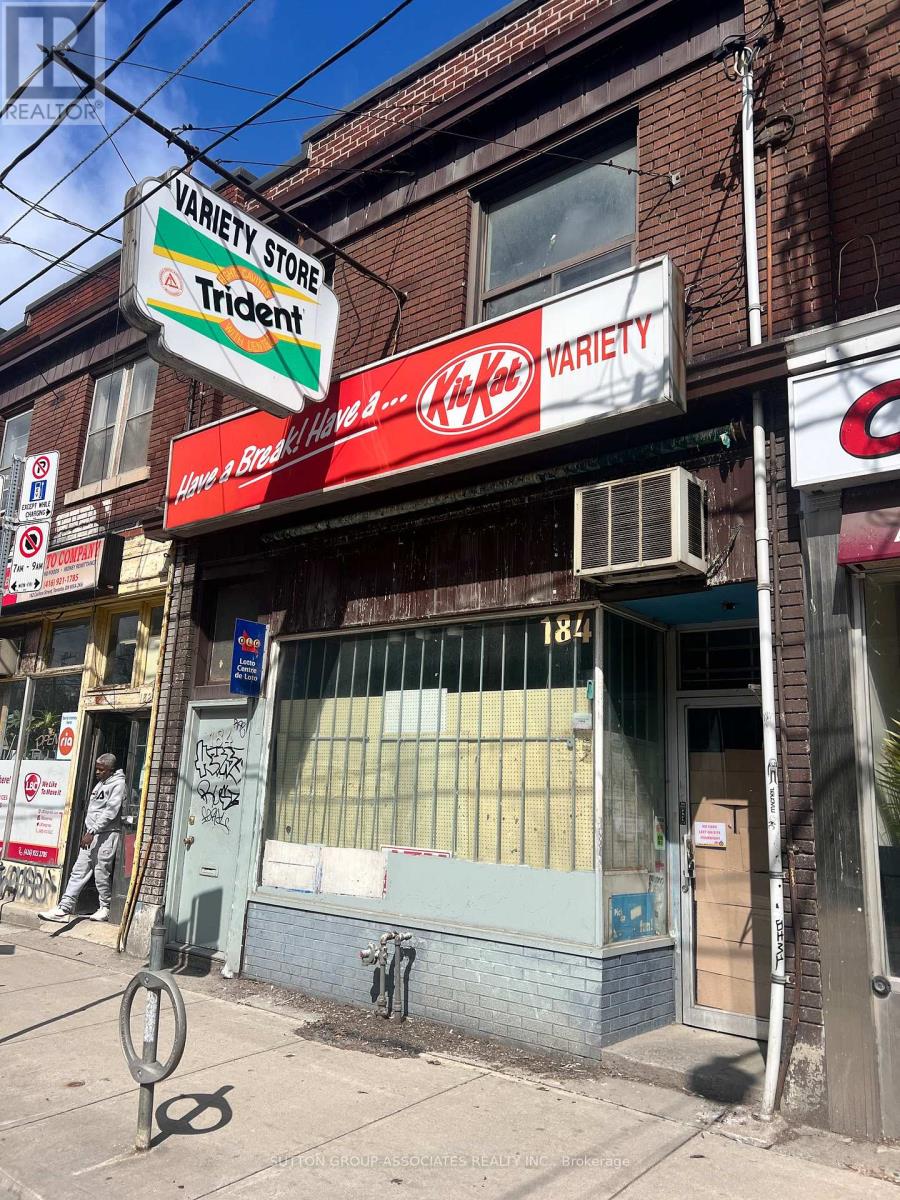 184 CARLTON STREET, Toronto, Ontario