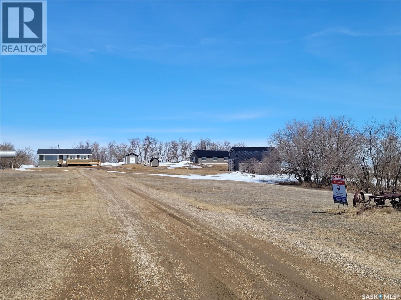 Mckenzie Acreage, Morris Rm No. 312, Saskatchewan  S0K 4Y0 - Photo 2 - SK032767