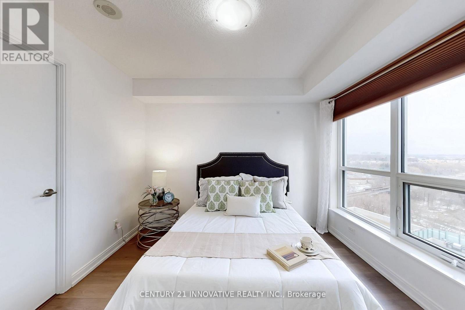 1110 - 255 Village Green Square, Toronto, Ontario  M1S 0L7 - Photo 17 - E12921690