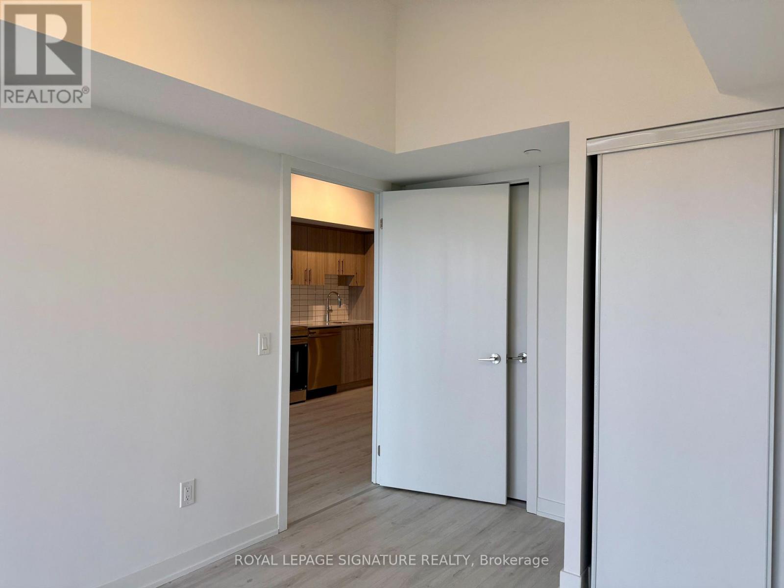 409 - 1010 Sandy Beach Road, Pickering, Ontario  L1W 3V9 - Photo 13 - E12994892