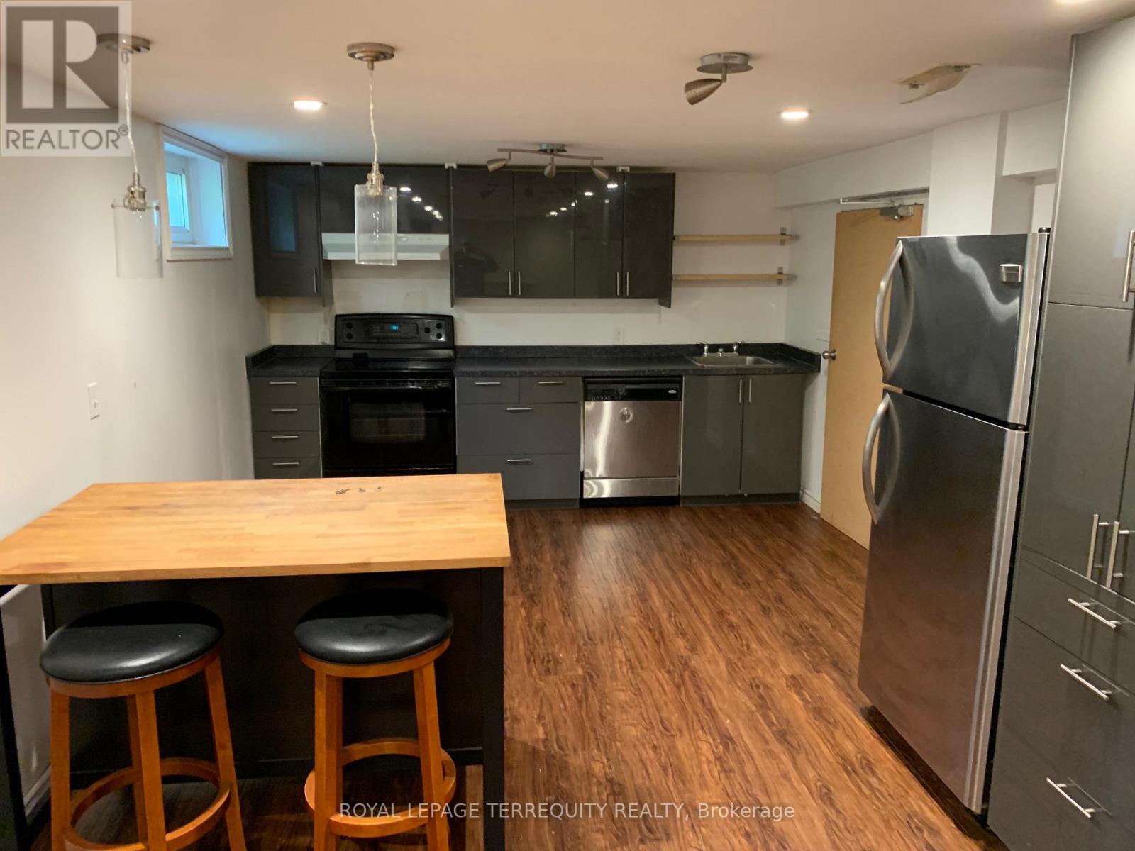 Lower - 319 Hillcroft Street, Oshawa, Ontario  L1G 2M1 - Photo 2 - E12994972