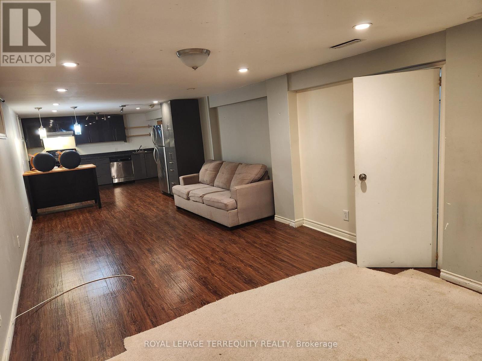 Lower - 319 Hillcroft Street, Oshawa, Ontario  L1G 2M1 - Photo 9 - E12994972