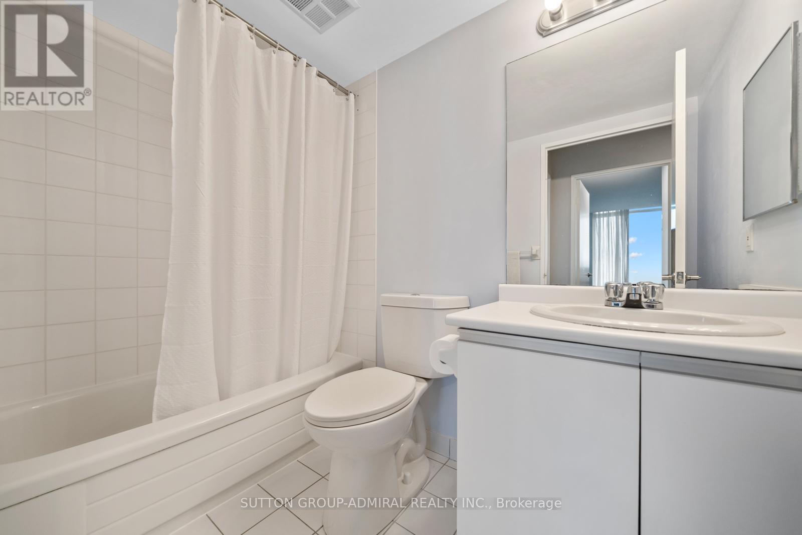 1103 - 81 Townsgate Drive, Vaughan, Ontario  L4J 8E6 - Photo 25 - N12994488