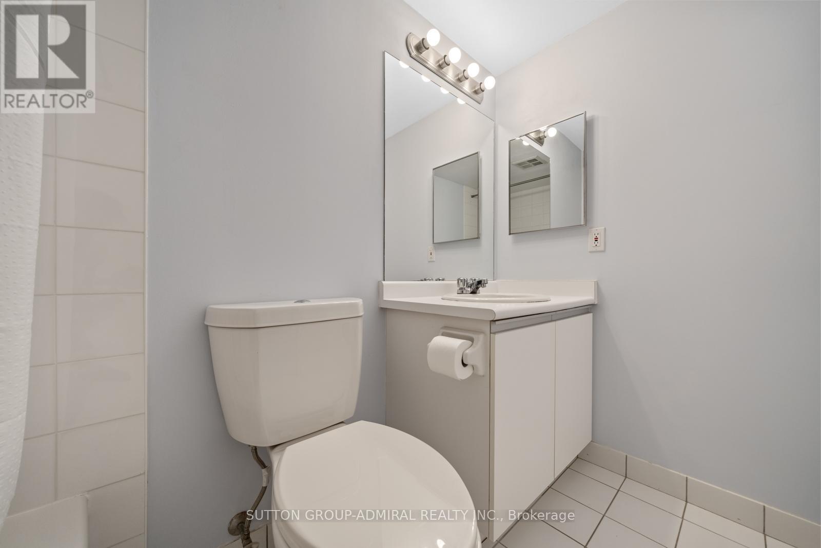 1103 - 81 Townsgate Drive, Vaughan, Ontario  L4J 8E6 - Photo 26 - N12994488