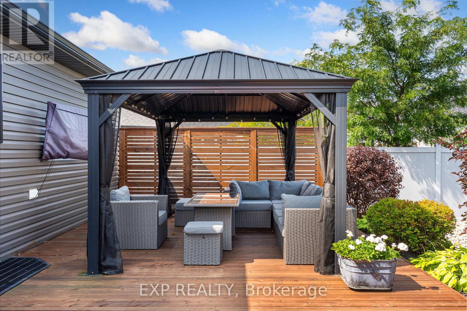 86 Horton Street, Mississippi Mills, Ontario  K0A 1A0 - Photo 37 - X12661704