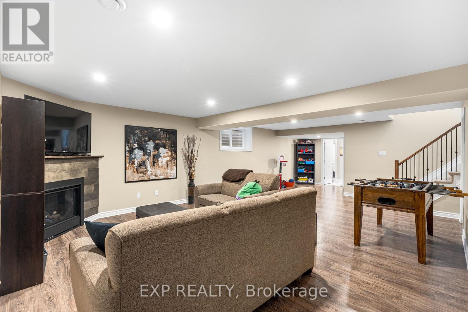 86 Horton Street, Mississippi Mills, Ontario  K0A 1A0 - Photo 28 - X12661704