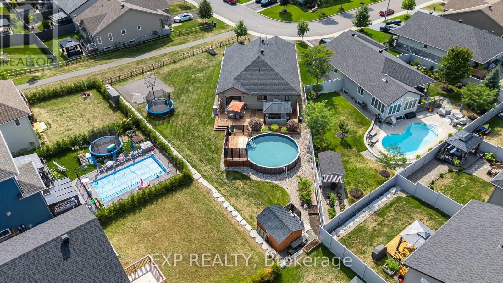 86 Horton Street, Mississippi Mills, Ontario  K0A 1A0 - Photo 46 - X12661704