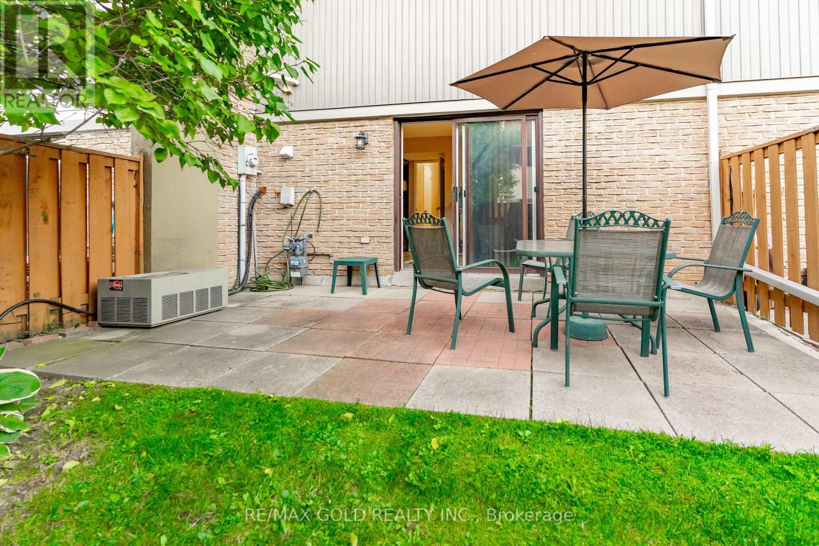 143 - 143 Ashton Crescent, Brampton, Ontario  L6S 3J9 - Photo 33 - W12640210