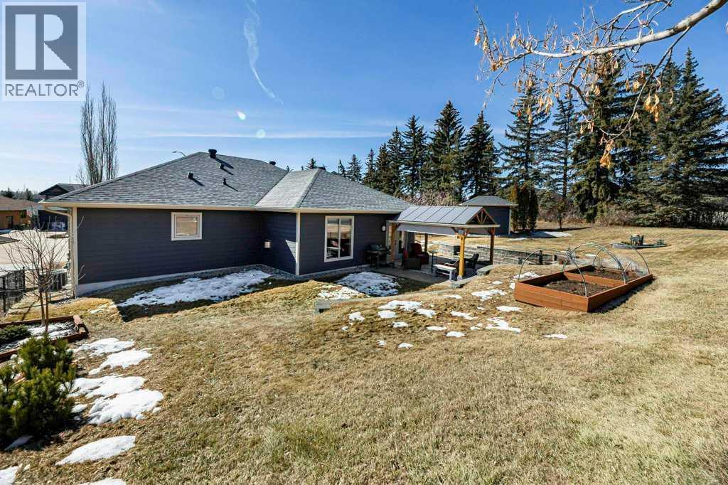 6 Cranna Place, Lacombe, Alberta  T4L 2N7 - Photo 30 - A2301009