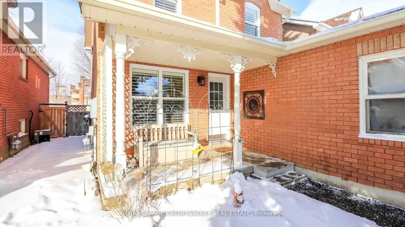 120 Heydon Avenue, New Tecumseth, Ontario  L9R 1N6 - Photo 3 - N12994948