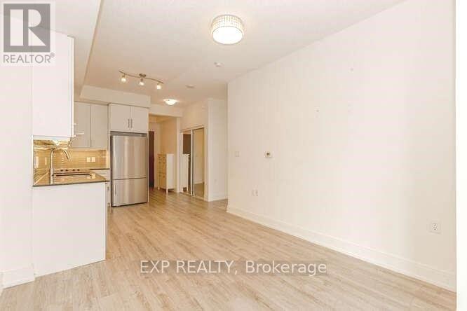 1603 - 9608 Yonge Street, Richmond Hill, Ontario  L4C 0X4 - Photo 13 - N12995064