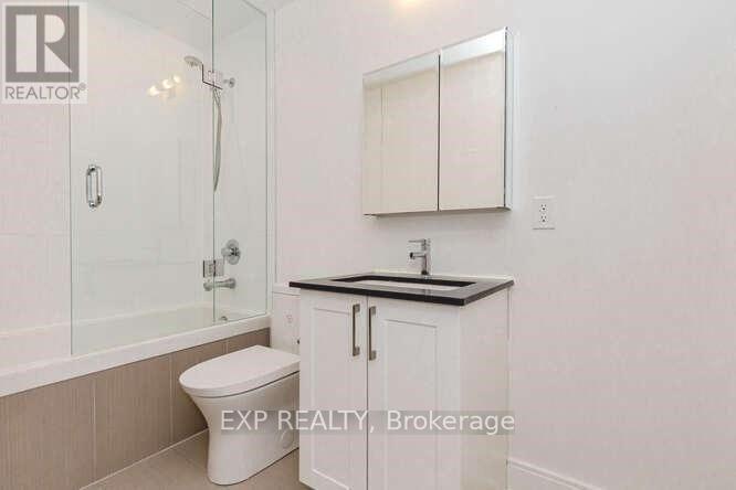 1603 - 9608 Yonge Street, Richmond Hill, Ontario  L4C 0X4 - Photo 7 - N12995064