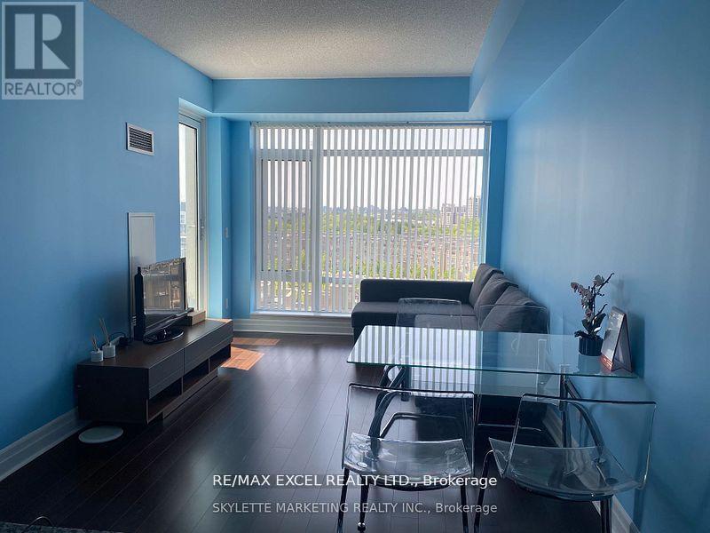912 - 8130 Birchmount Road, Markham, Ontario  L6G 0E4 - Photo 2 - N12995078