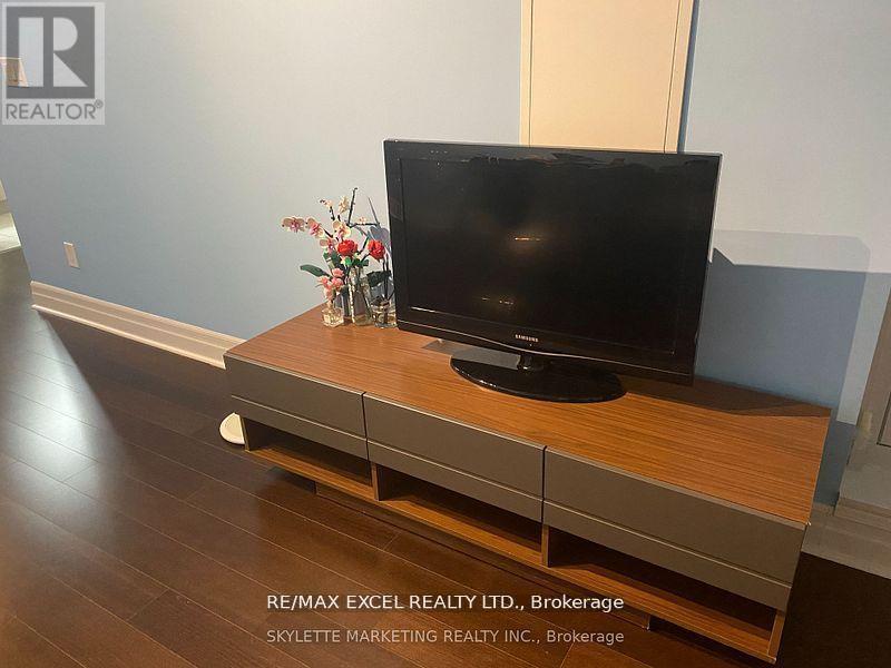 912 - 8130 Birchmount Road, Markham, Ontario  L6G 0E4 - Photo 5 - N12995078