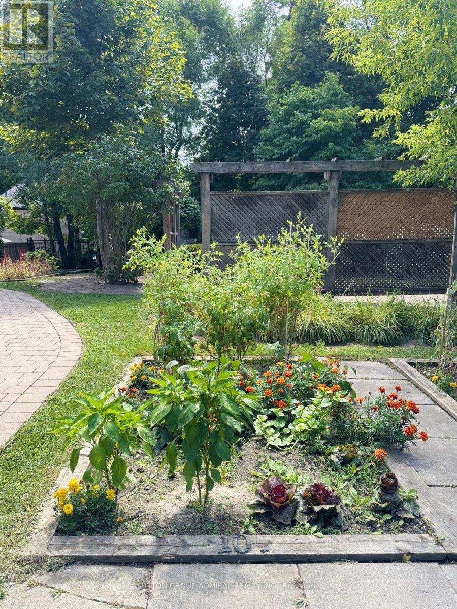 102 - 9944 Keele Street, Vaughan, Ontario  L6A 3Z4 - Photo 18 - N12995130