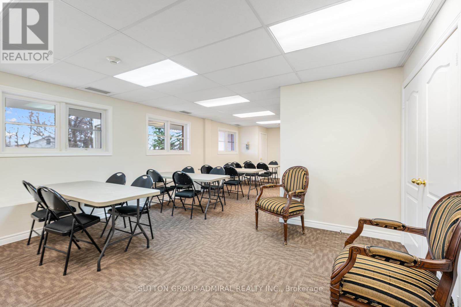 102 - 9944 Keele Street, Vaughan, Ontario  L6A 3Z4 - Photo 28 - N12995130