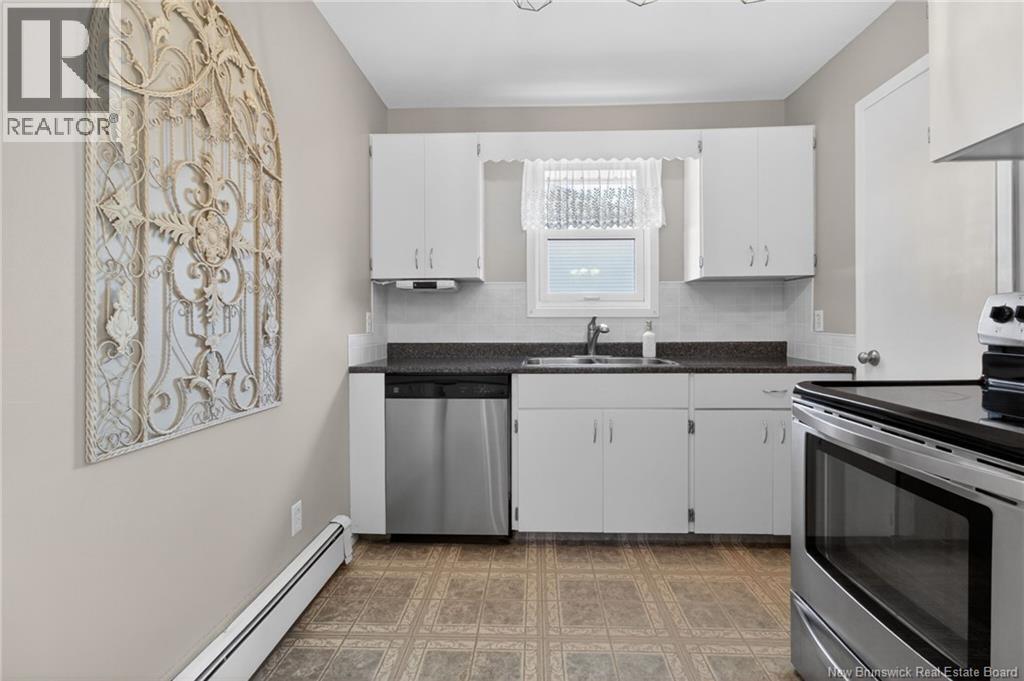 38 Miller Drive, Moncton, New Brunswick  E1C 7T2 - Photo 12 - NB136969