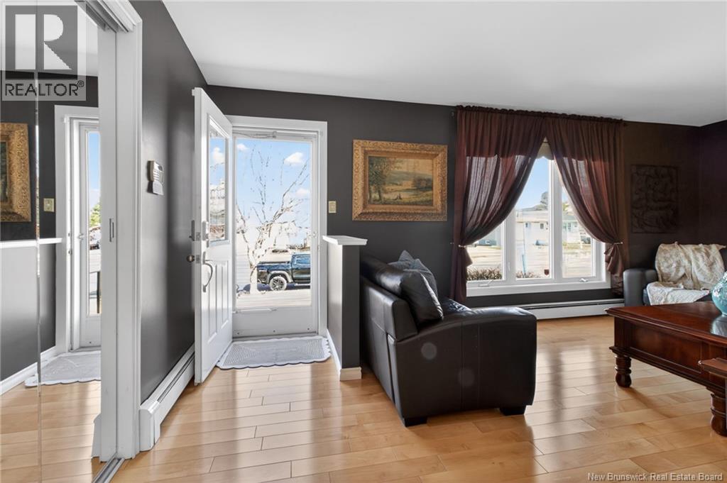 38 Miller Drive, Moncton, New Brunswick  E1C 7T2 - Photo 5 - NB136969